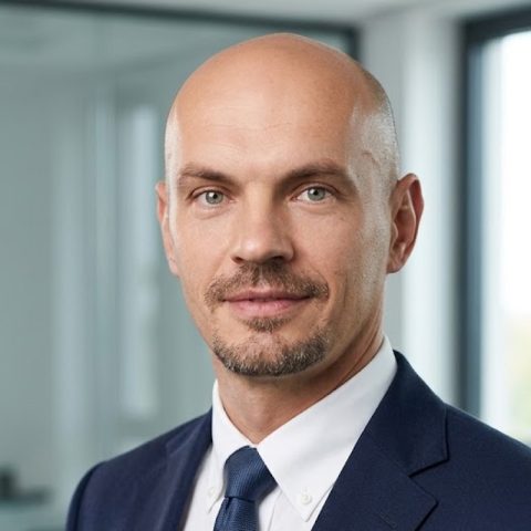 Peter Halko, Obchodný riaditeľ